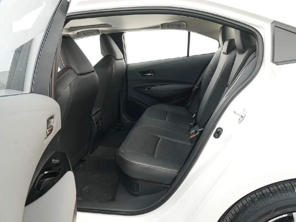 COROLLA 1.8L HYBRID ELITE10.webp