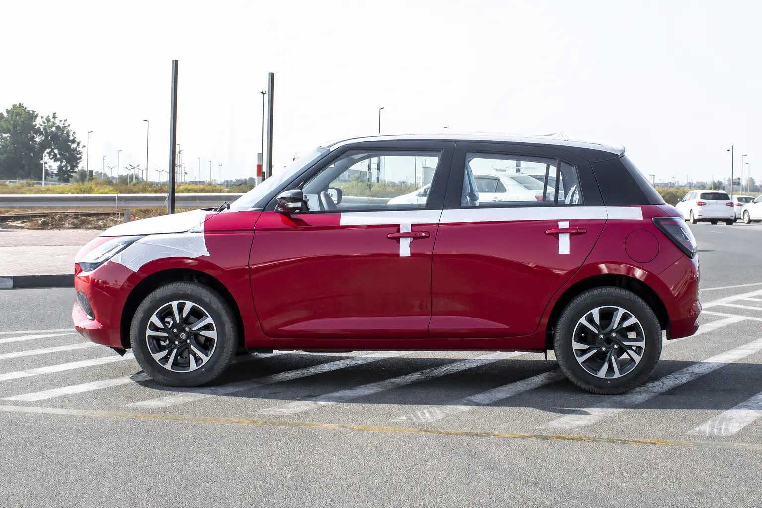 SUZUKI SWIFT RED BLACK DUAL TONE 20251.webp