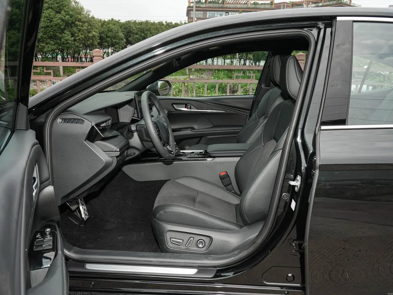 CAMRY SPORT 2.0L11.webp