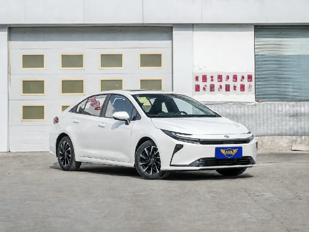 COROLLA 1.8L HYBRID ELITE2.webp