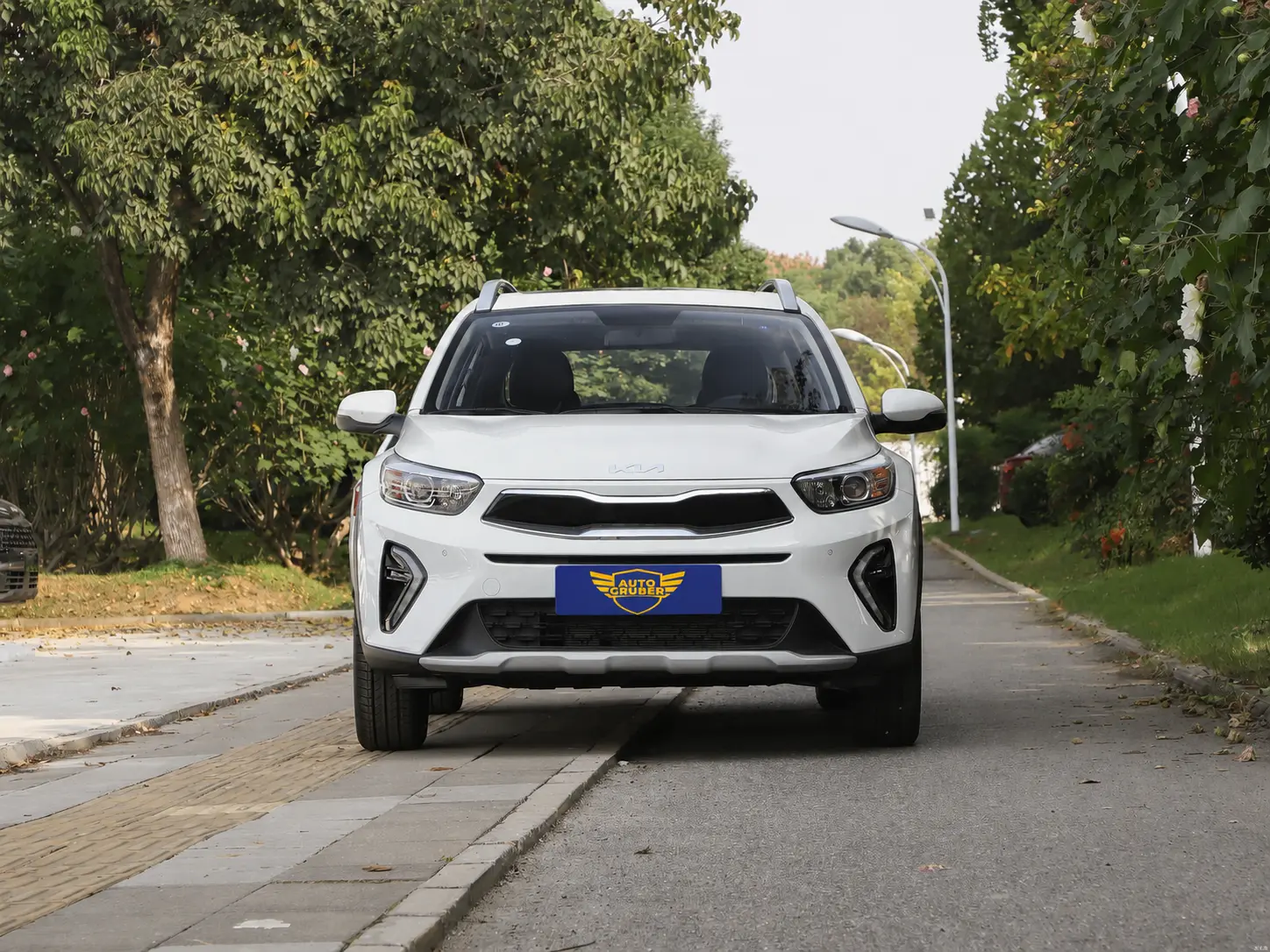KIA KX1 SUNROOF4.webp