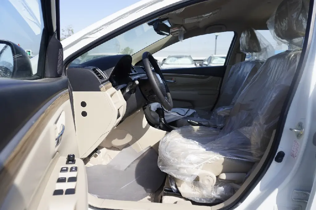 SUZUKI CIAZ1.webp