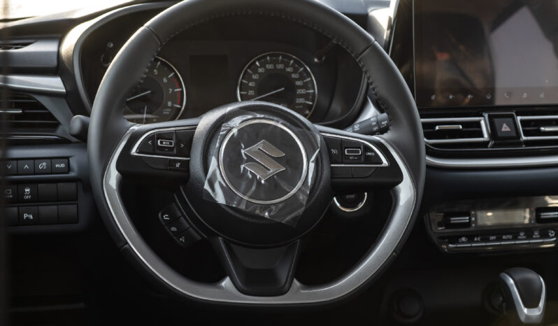 Suzuki Baleno 2025 lleno