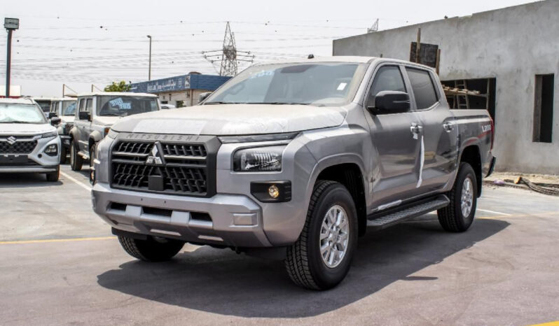 Mitsubishi L200 2025 Full Option lleno