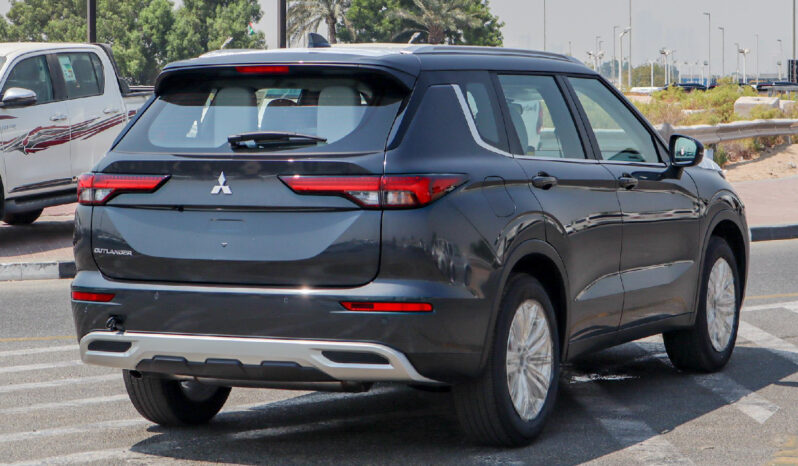 Mitsubishi Outlander 4×2 2025 Básica lleno