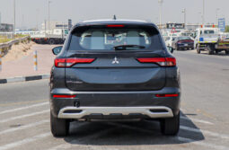 Mitsubishi Outlander 4×2 2025 Básica lleno