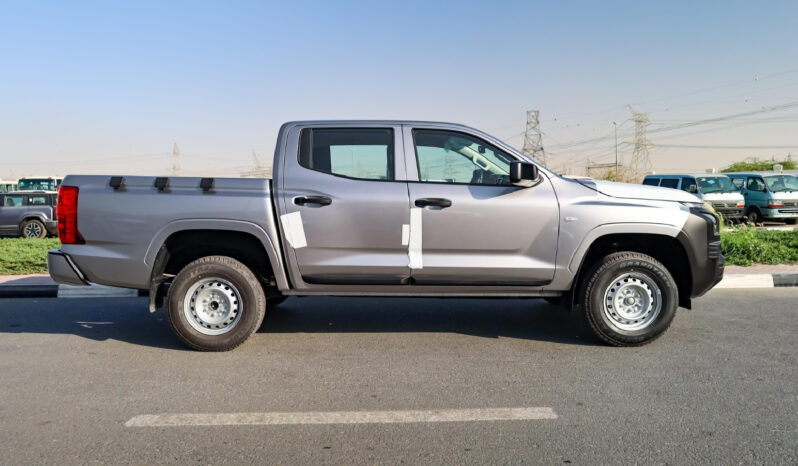 Mitsubishi L200 2025 Básica lleno
