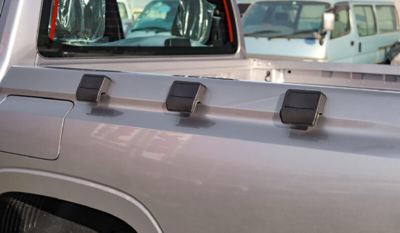 Mitsubishi L200 2025 Básica lleno