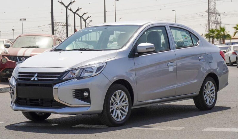 Mitsubishi Attrage 2025 lleno