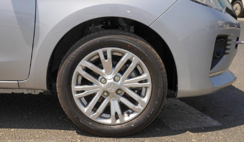 Mitsubishi Attrage 2025 lleno