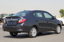 Mitsubishi Attrage 2025 lleno