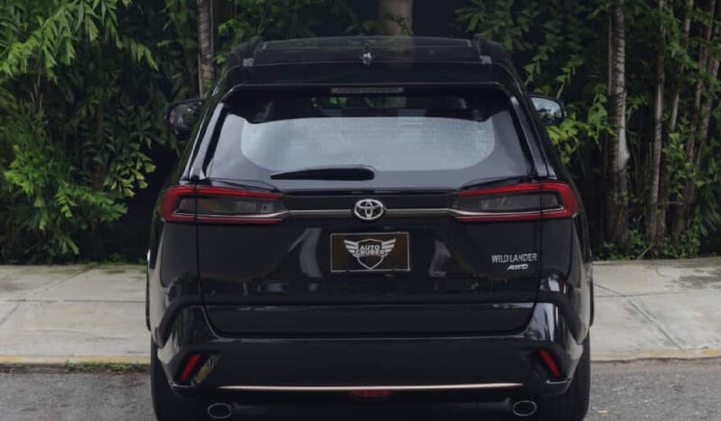 Toyota Wildlander Full Option 2025 lleno