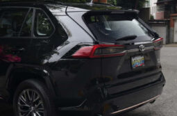 Toyota Wildlander Full Option 2025 lleno