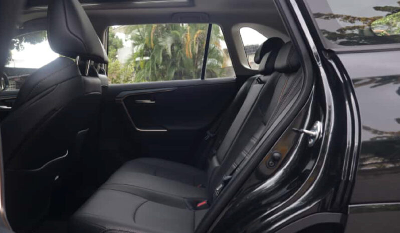 Toyota Wildlander Full Option 2025 lleno