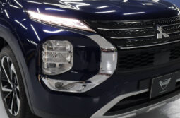 Mitsubishi Outlander 4WD Full Option Premium 2025 lleno