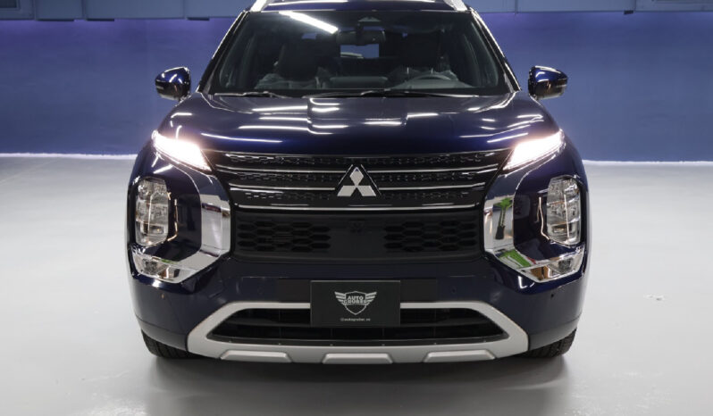 Mitsubishi Outlander 4WD Full Option Premium 2025 lleno