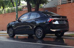 Dzire 2026 Hybrid lleno