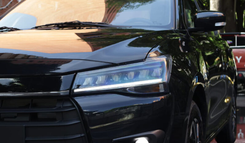 Dzire 2026 Hybrid lleno