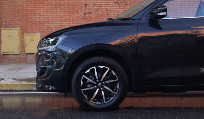 Dzire 2026 Hybrid lleno