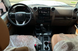Toyota Land Cruiser LC71 2022 lleno