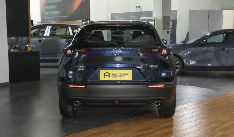 Mazda CX-30 2025 lleno