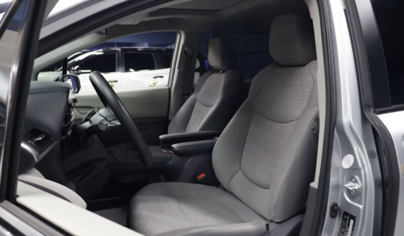 Toyota Sienna 2021 lleno