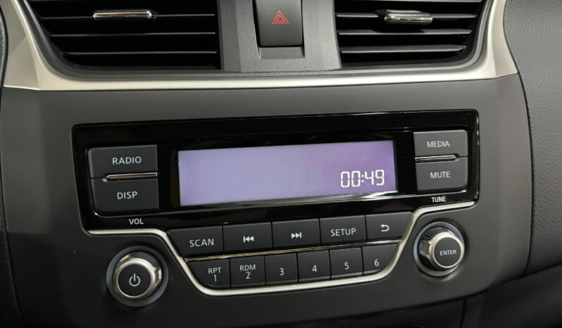 Nissan Sylphy 2025 lleno