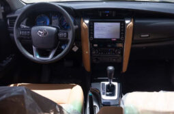 Toyota Fortuner FULL 2.7 2025 lleno