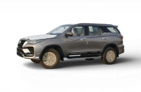 Toyota Fortuner VXR 2025