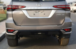 Toyota Fortuner VXR 2025 lleno