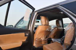 Toyota Fortuner VXR 2025 lleno