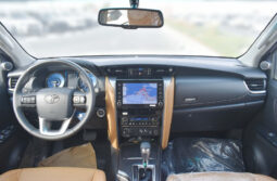 Toyota Fortuner VXR 2025 lleno