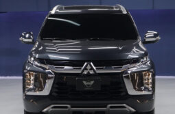 Mitsubishi Montero Sport MID Option 2025 lleno