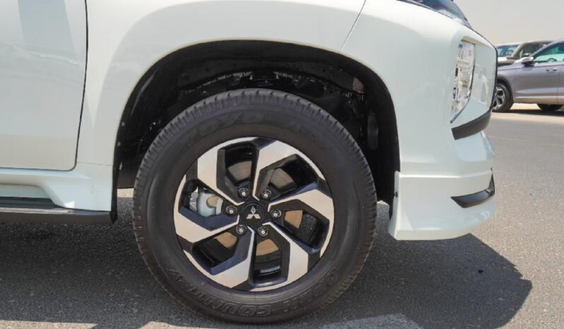Mitsubishi Montero Sport Prime FULL Option 2025 lleno
