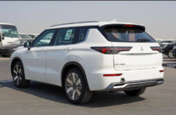 Mitsubishi Outlander FULL Option 2026 lleno
