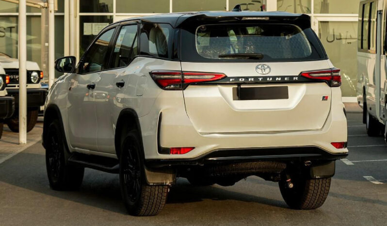 Toyota Fortuner 2026 Legender GR 2.7 lleno