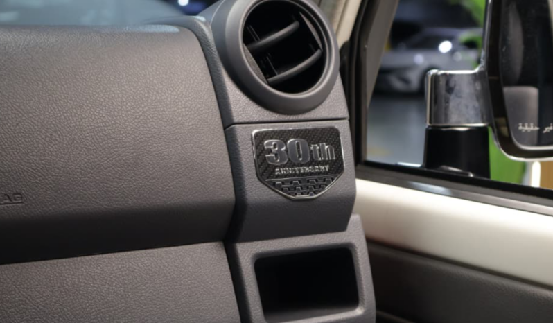 Toyota Land Cruiser 2015 (Machito 30 Aniversario) lleno