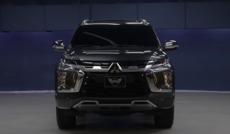 Mitsubishi Montero Full Option 2026 lleno