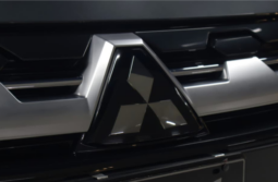 Mitsubishi Montero Full Option 2026 lleno