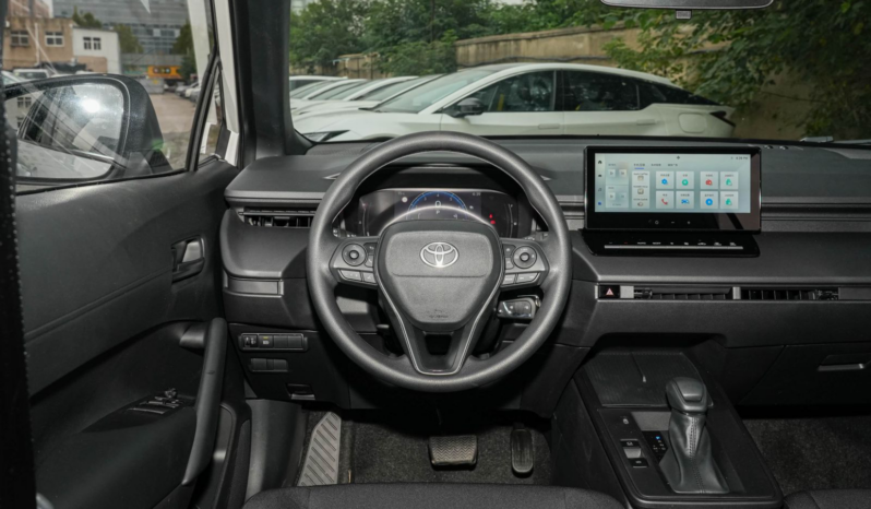 Toyota Corolla Cross Pioneer 2026 lleno