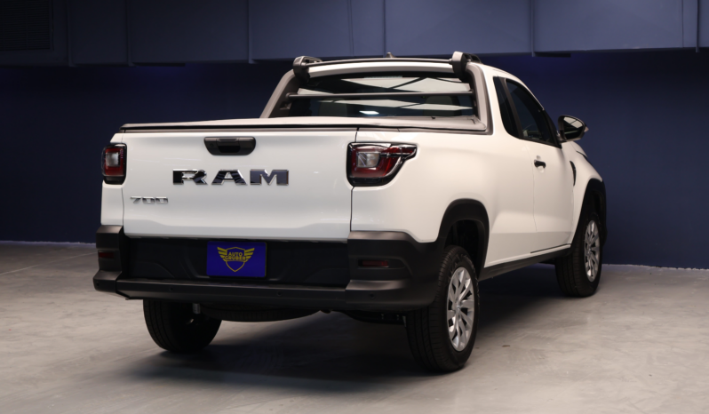 RAM 700 BIGHORN 2026 (Cabina Sencilla) lleno