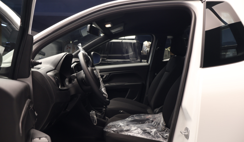 RAM 700 BIGHORN 2026 (Cabina Sencilla) lleno