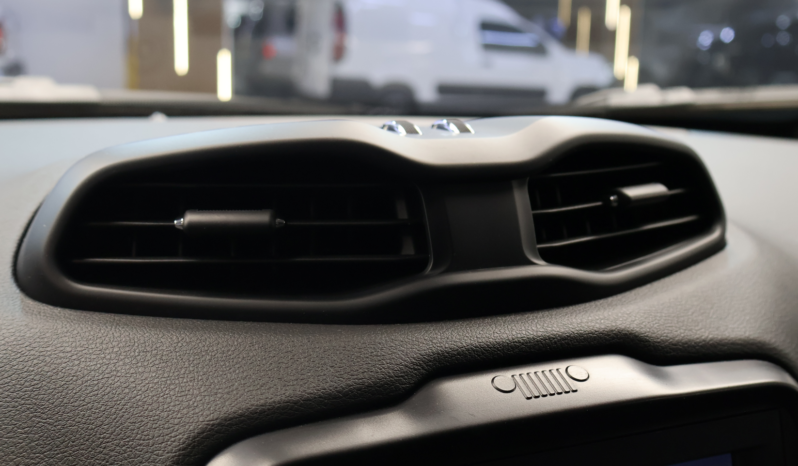 Jeep Renegade 2024 lleno