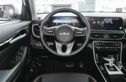 Kia Seltos Luxury 2025 lleno