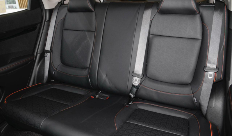 Kia Seltos Luxury 2025 lleno